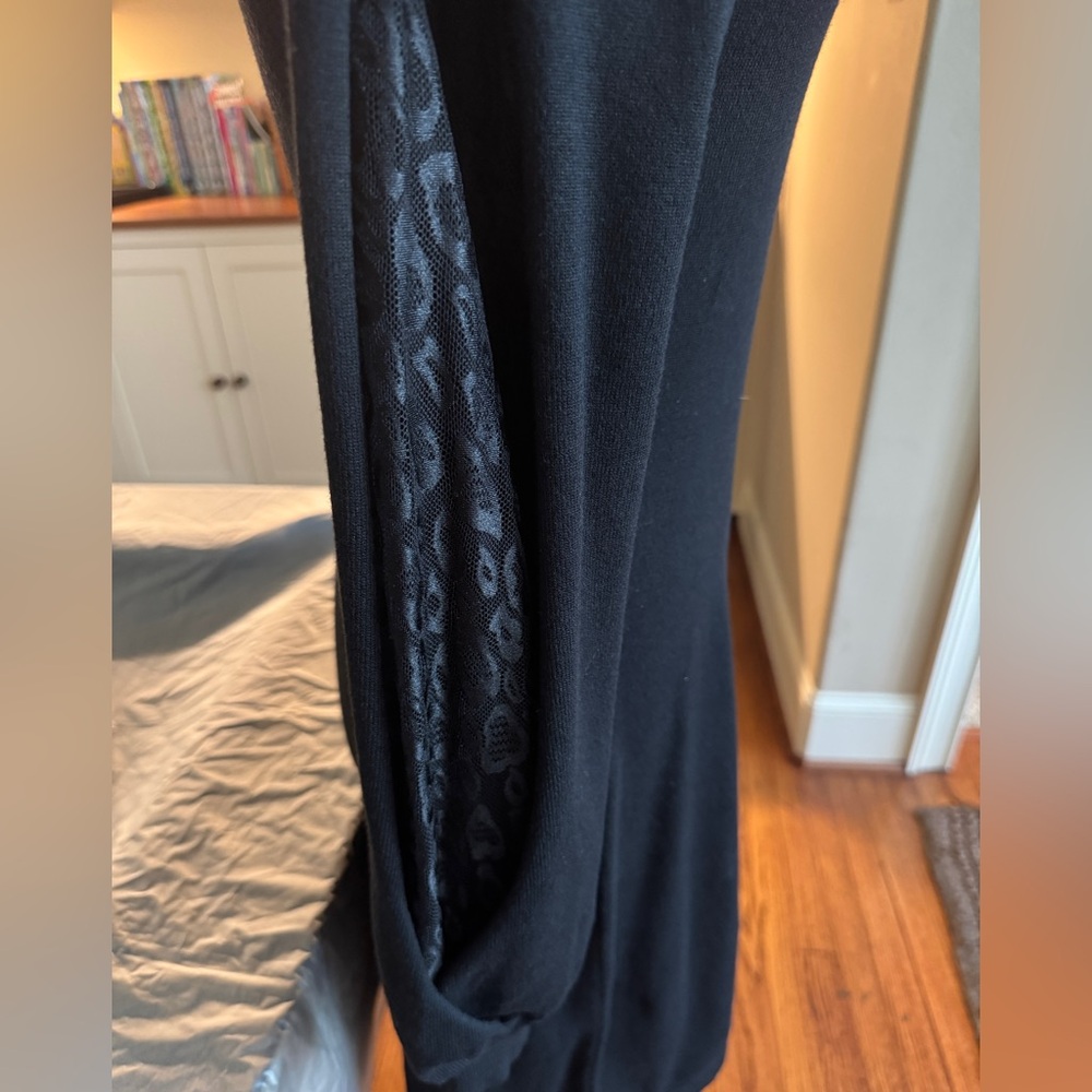 Molly Bracken Classic Black Long Sleeve Dress - Picture 2 of 4